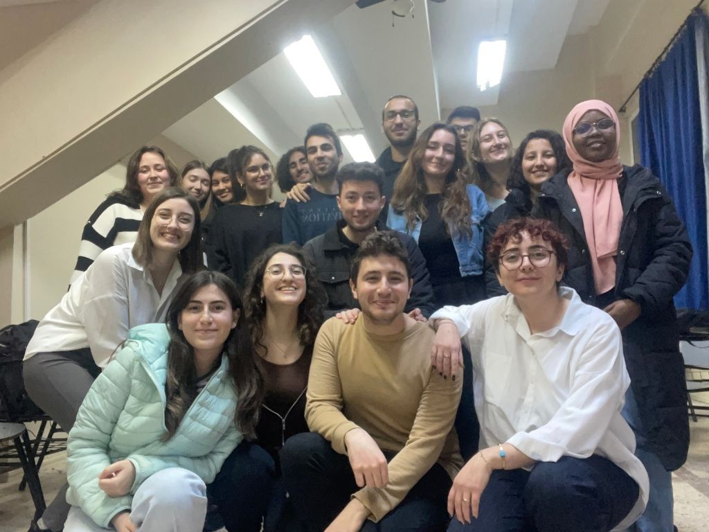 Bi'Şey Grup Danışmanlık Deneyimsel Öğrenmeyi Öğrenme Eğitimi