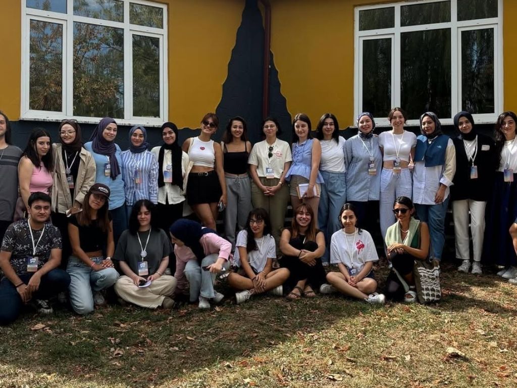 Bi'Şey Danışmanlık Bi'Şey Psikoloji Liderlik Eğitimi
